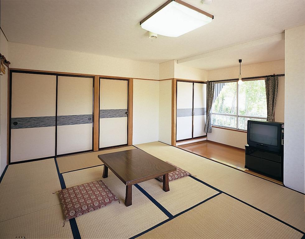 Villa Ichinose Yamanouchi  Buitenkant foto